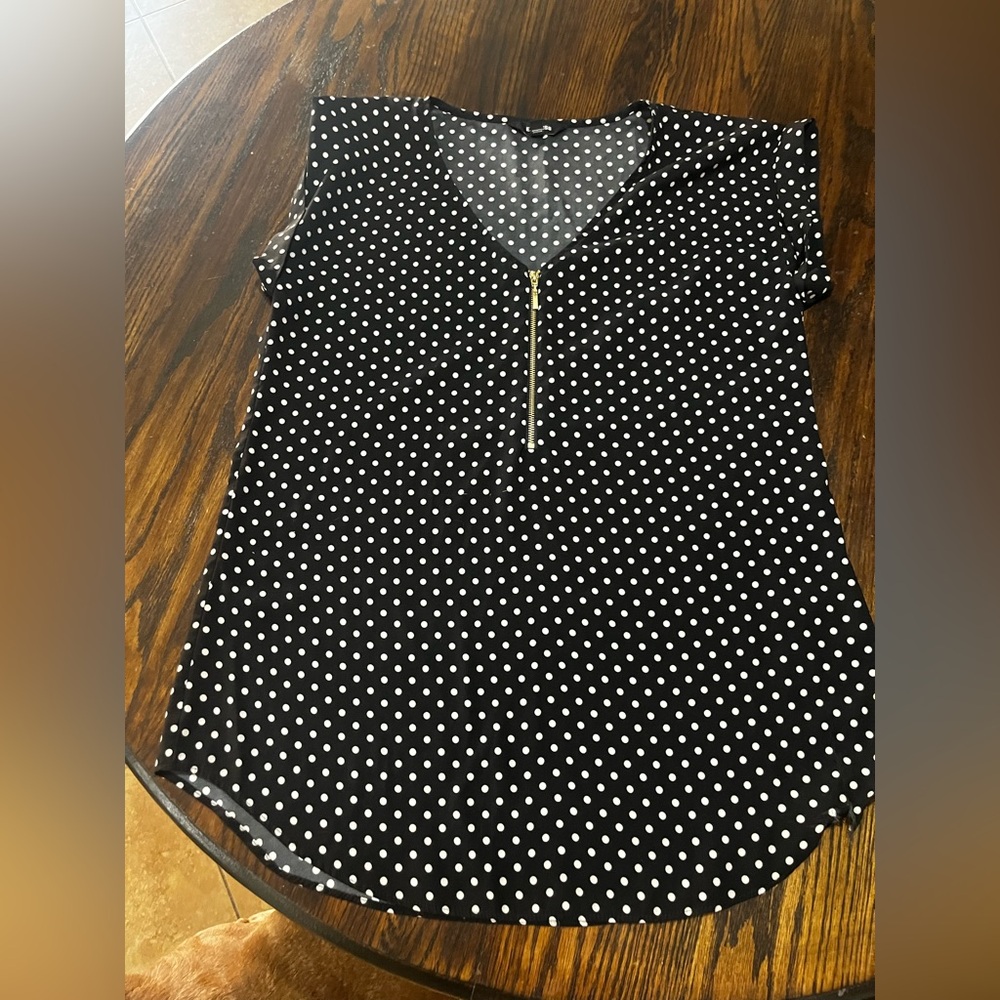 Black and white polka dot Express Gramercy shirt